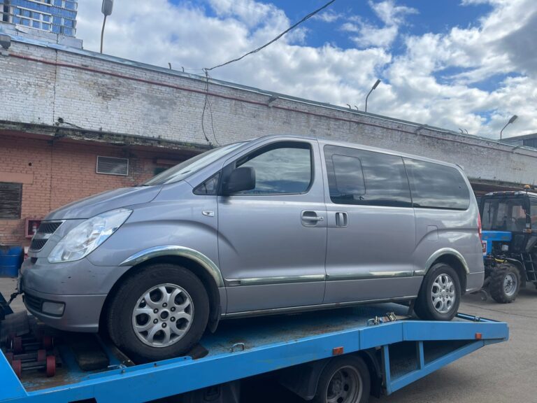Эвакуатор минивэна Hyundai Starex по Москве недорого